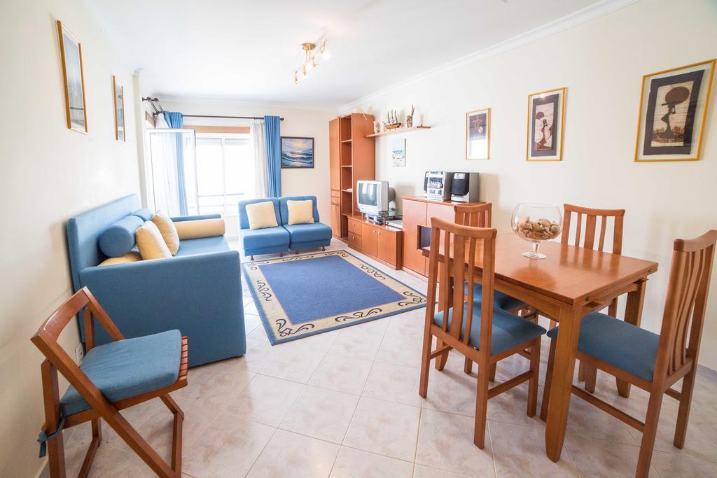 Flh Armacao De Pera Flat With Pool Daire Dış mekan fotoğraf